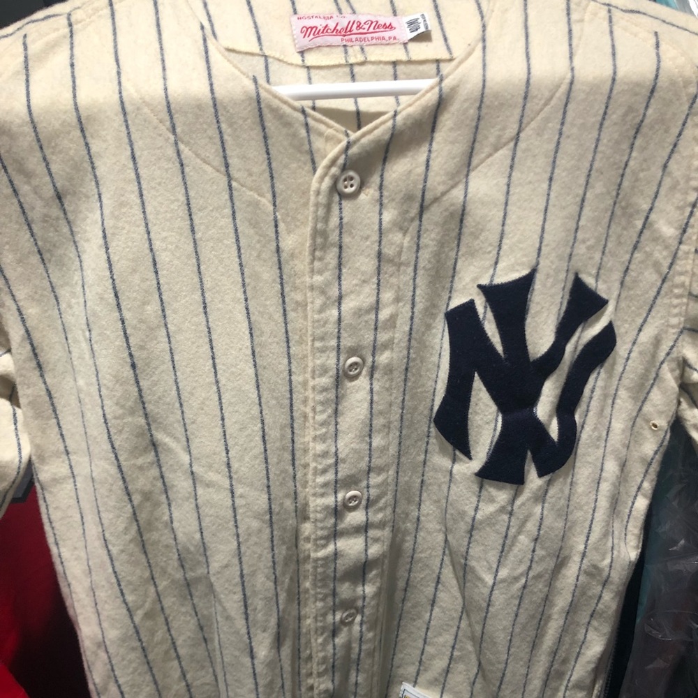 Yankees jersey